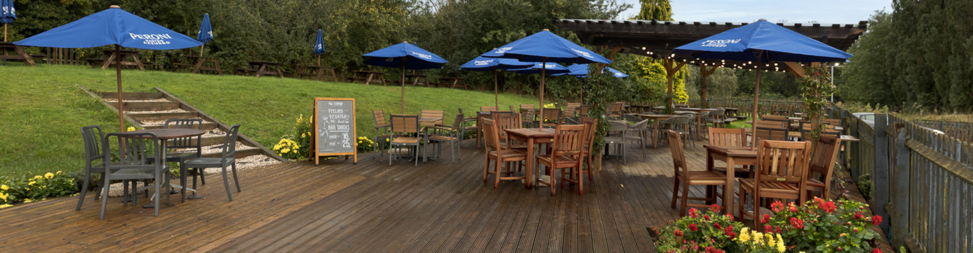 Beer garden at The Leopard Bishop's Tachbrook