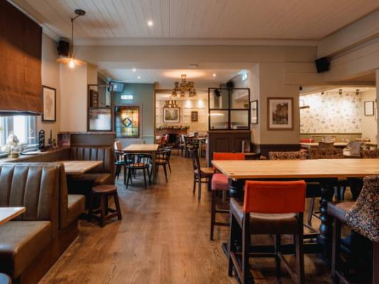 Gallery | The Bell | Best pubs in Tanworth-in-Arden